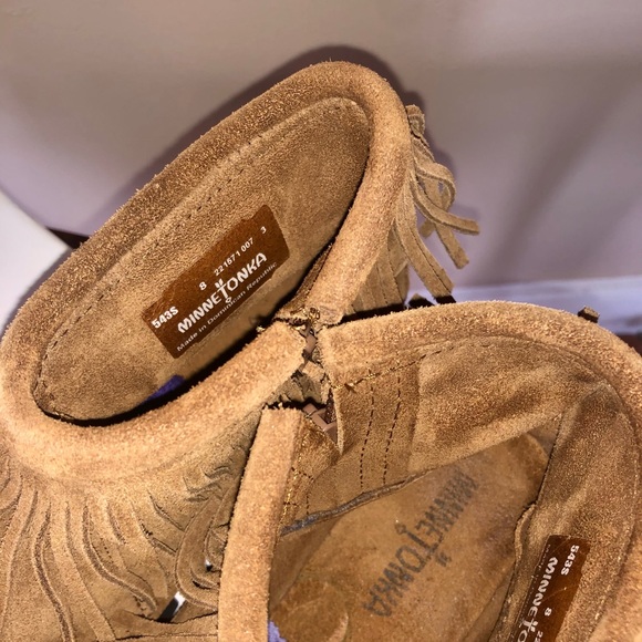 Dusty Brown suede moccasin with ankle tassels - Picture 8 of 10